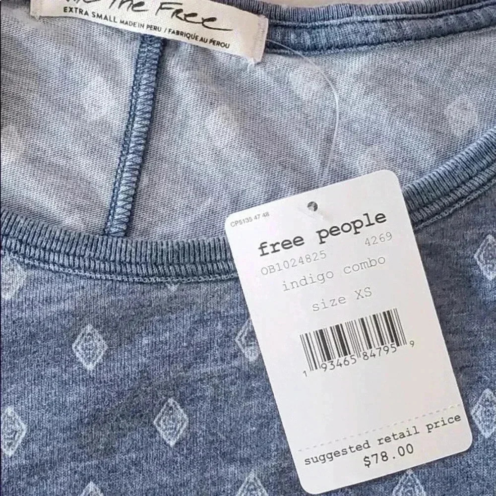 We The Free NWT Arielle Tee Indigo Combo Sz XS - Picture 4 of 4